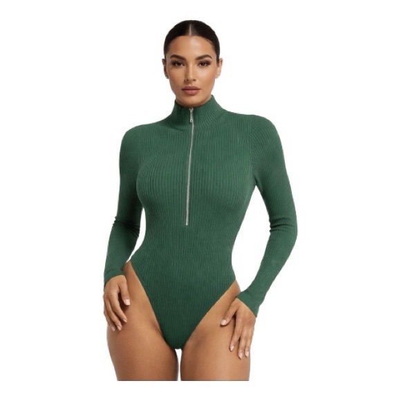 Good American Tops - New Good American Ribbed Green Bodysuit from Revolve Size Small